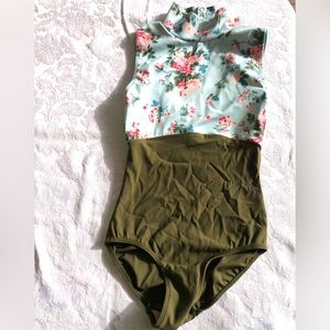 Eleve floral leotard. Womens XS.